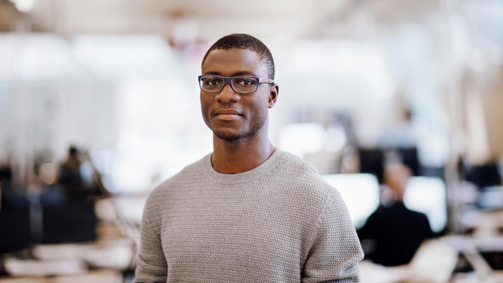 JJ Photo Portrait Of Man With Glasses In Office Setting Gettyimages 556336081 4Star