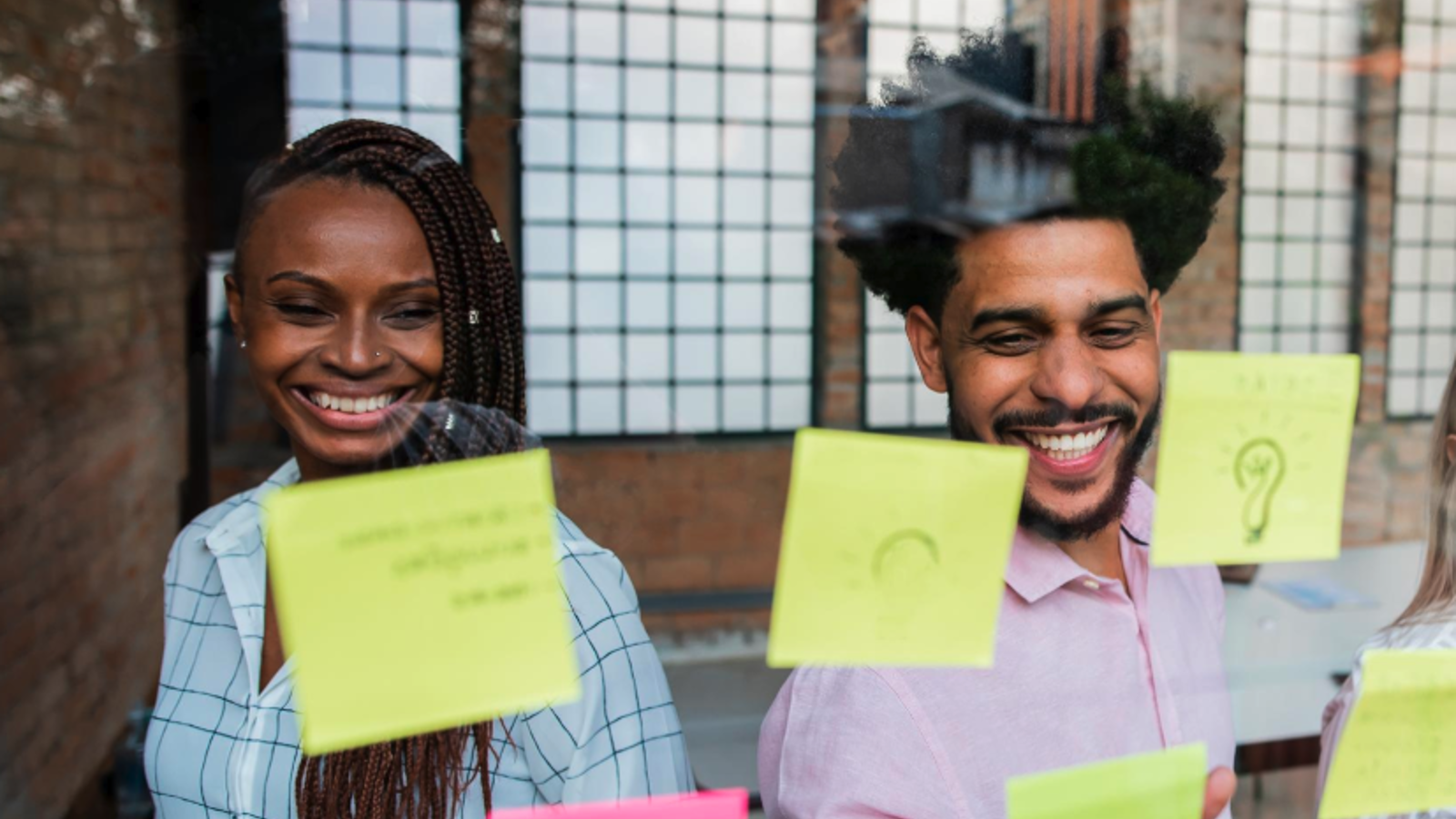 7 tips to help students shine at career fairs