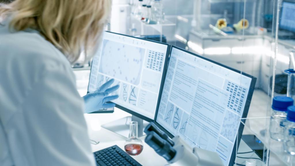 JJ Photo Female Scientist Discussing Scientific Data With Assistant Shutterstock 1073659382